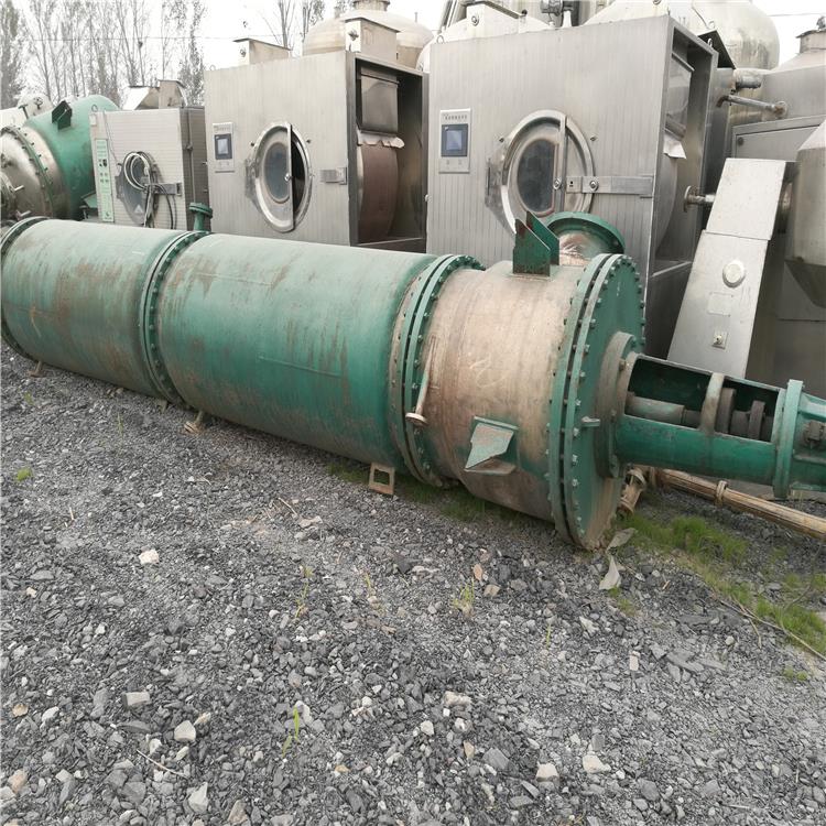 刮板式薄膜蒸發器的保養方法如下所示: 刮板式薄膜蒸發器的保養方法如下所示: